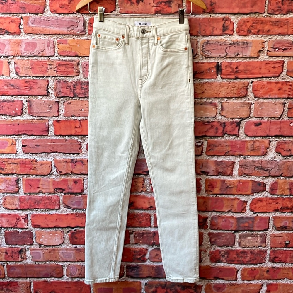 Re/Done Revolve 90s High Rise Ankle Crop Jeans in Bleach Like